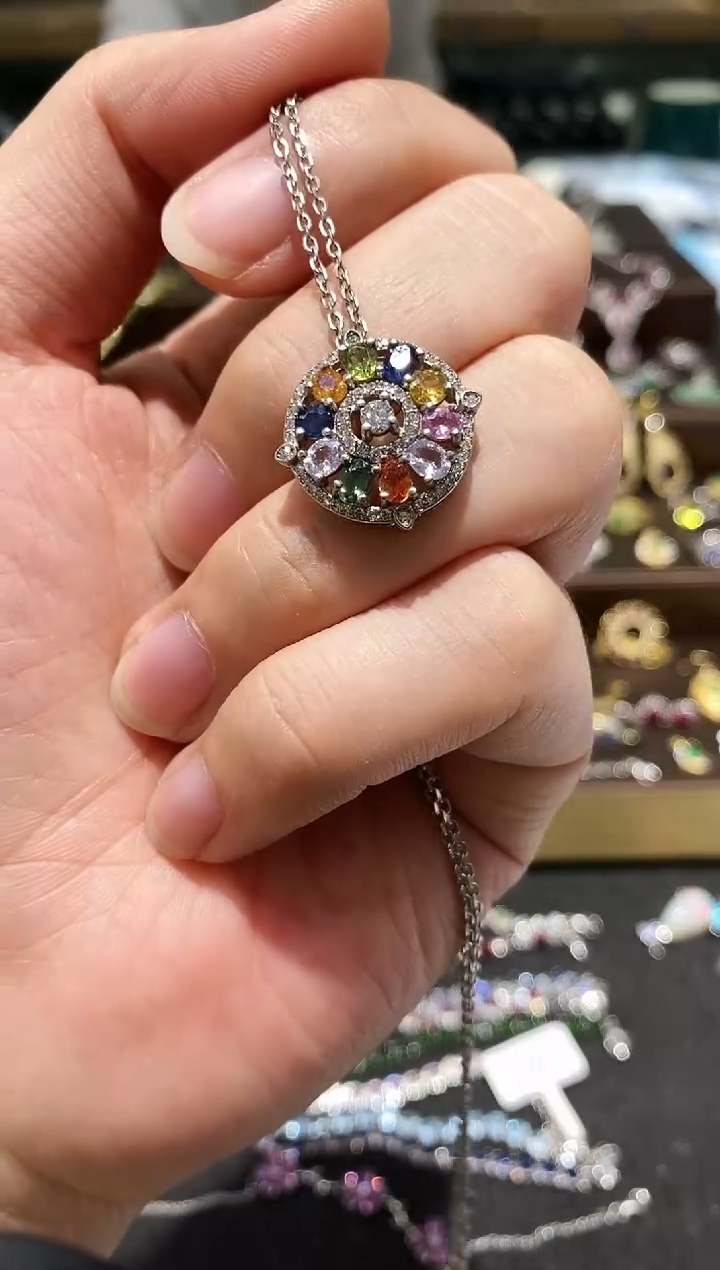 【闪购商品】蓝宝石颈饰银S925镶嵌吊坠
