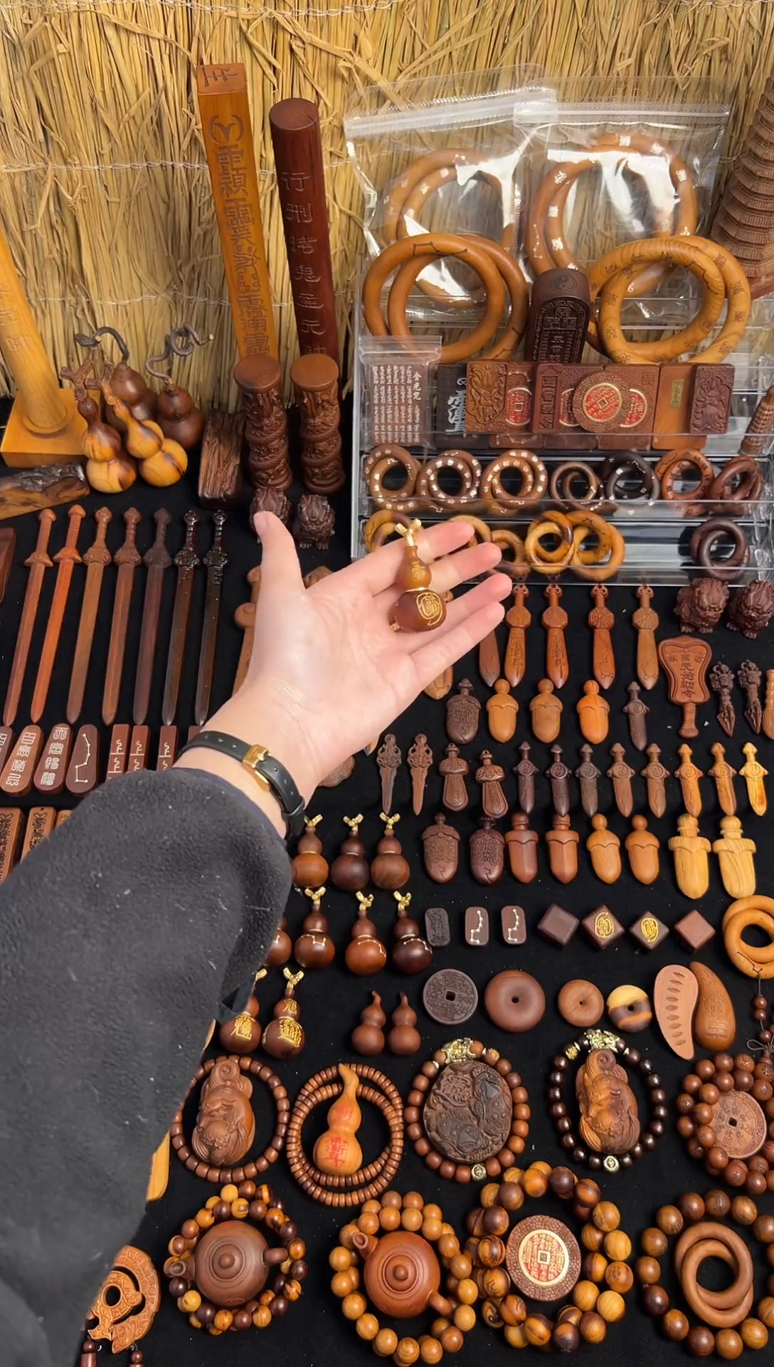 【闪购商品】木雷击枣木 三面刻字 描金 开口葫芦