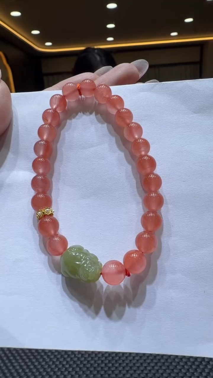 未镶嵌颈饰玛瑙/玉髓手串