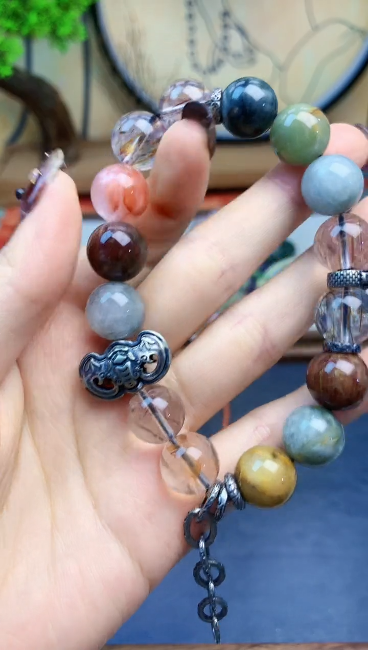 【闪购商品】水晶手链银S925镶嵌199手串