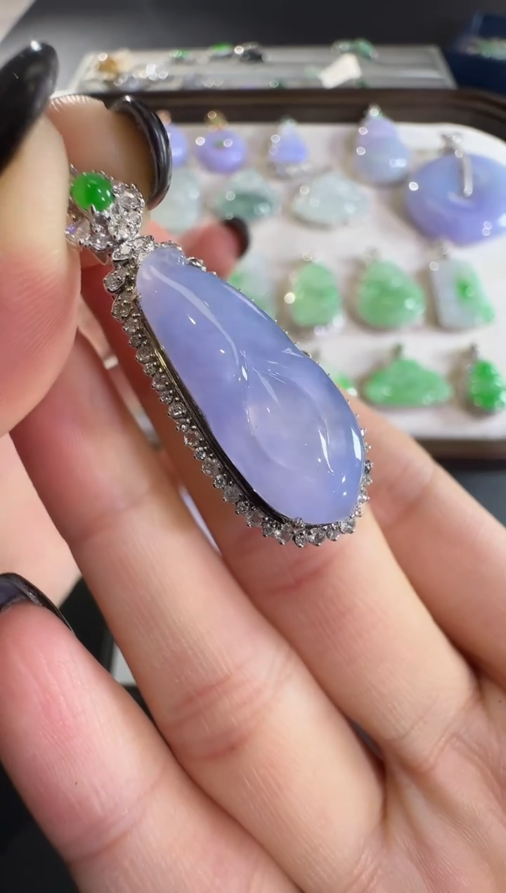 吊坠(不含链)18K金镶嵌翡翠【源头工厂】钻石镶嵌