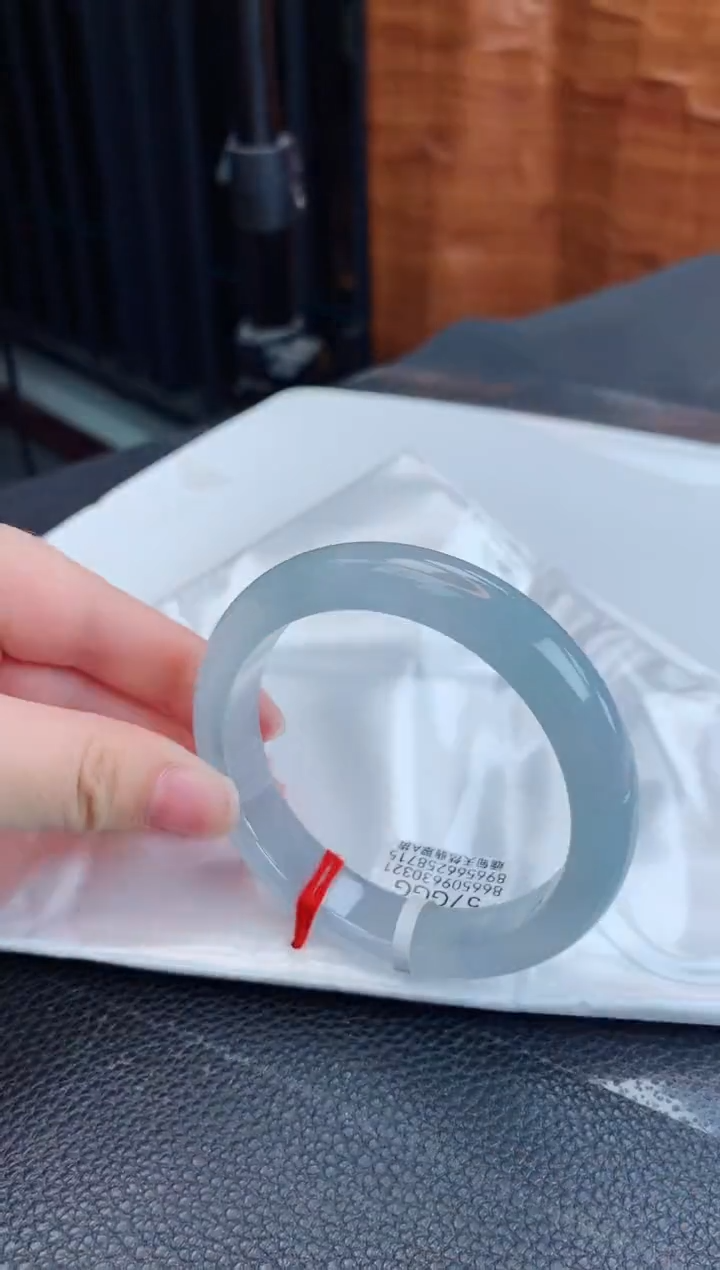 【闪购商品】翡翠手镯未镶嵌缅甸天然翡翠A货手镯