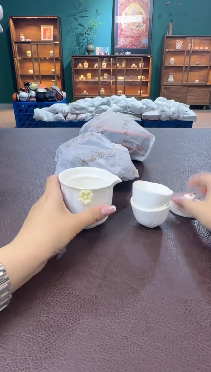 【闪购商品】摆件瓷SC1111111111