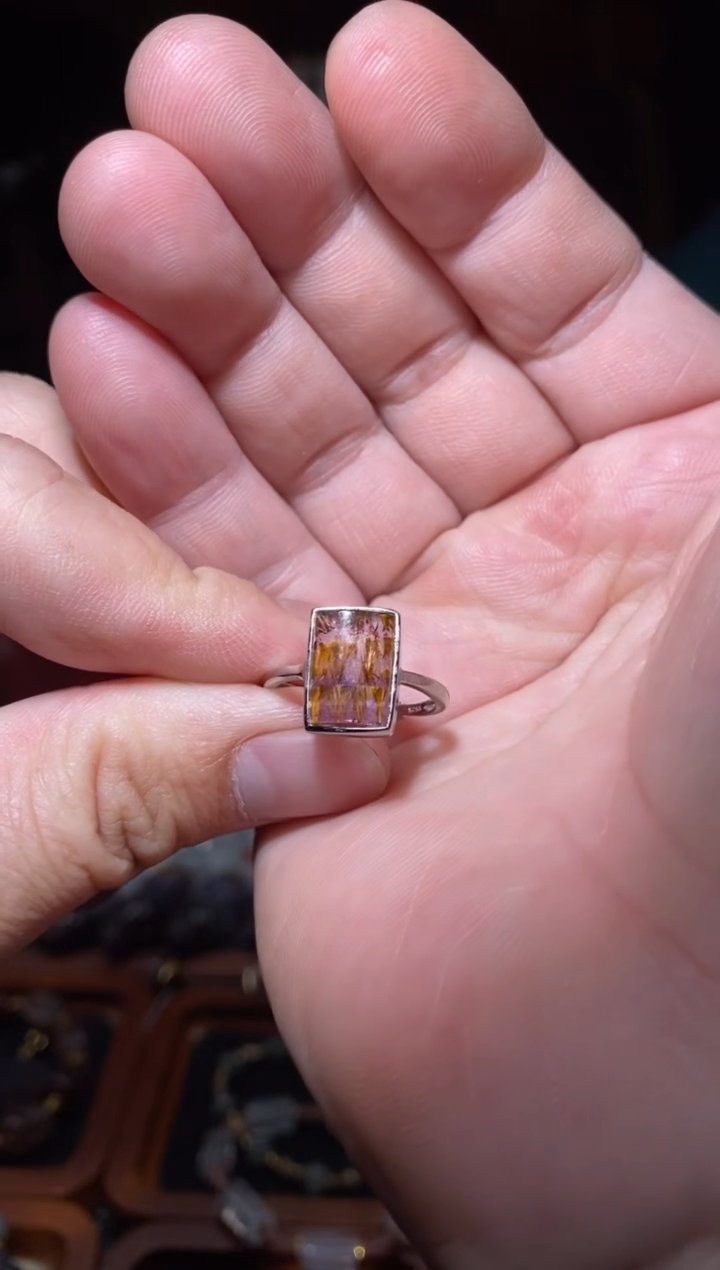 极光紫钛方戒未镶嵌水晶多样性