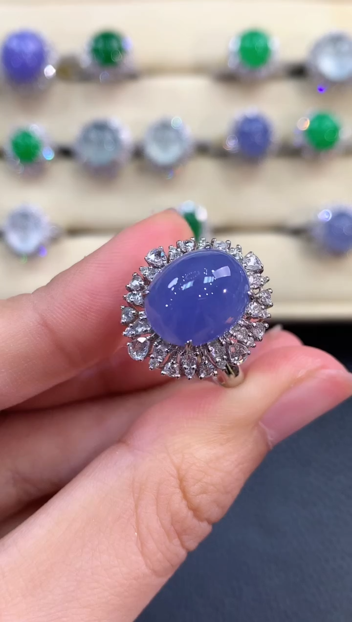 【闪购商品】翡翠戒指18K金镶嵌C82   