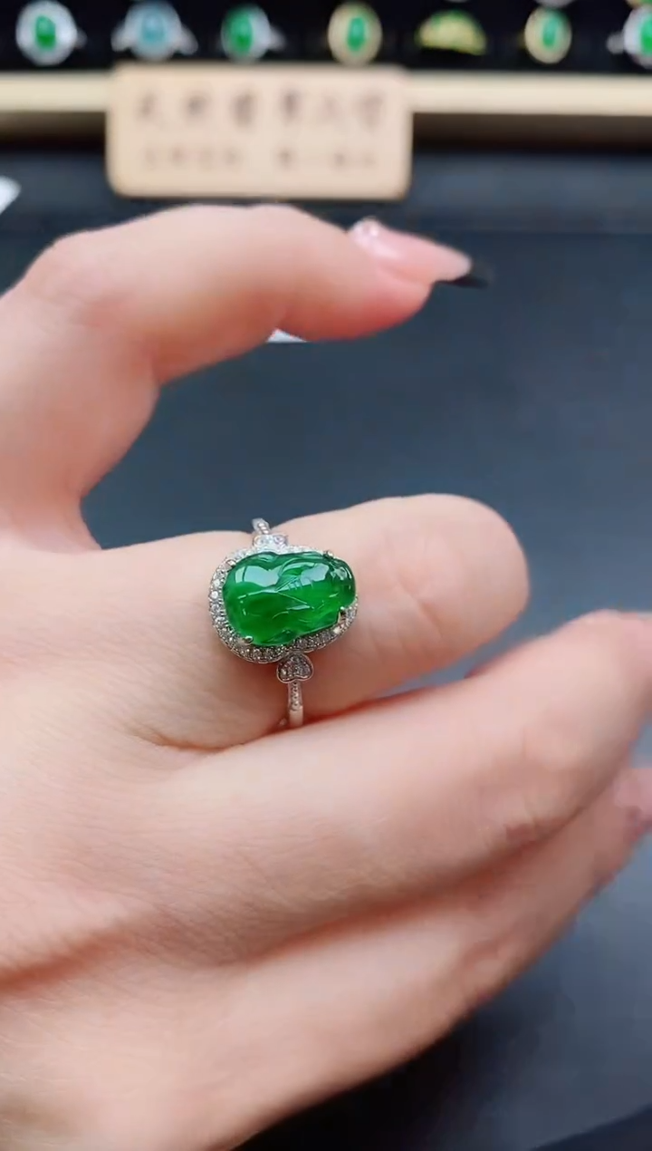 银S925镶嵌戒指翡翠1
