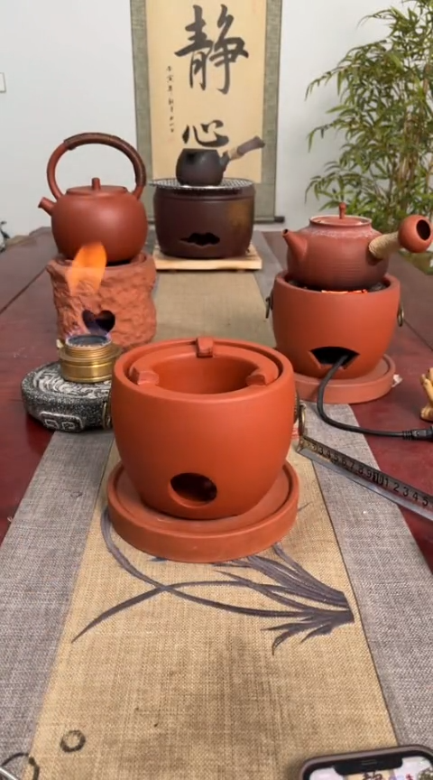 【闪购商品】陶圆口碳炉（送红泥垫）