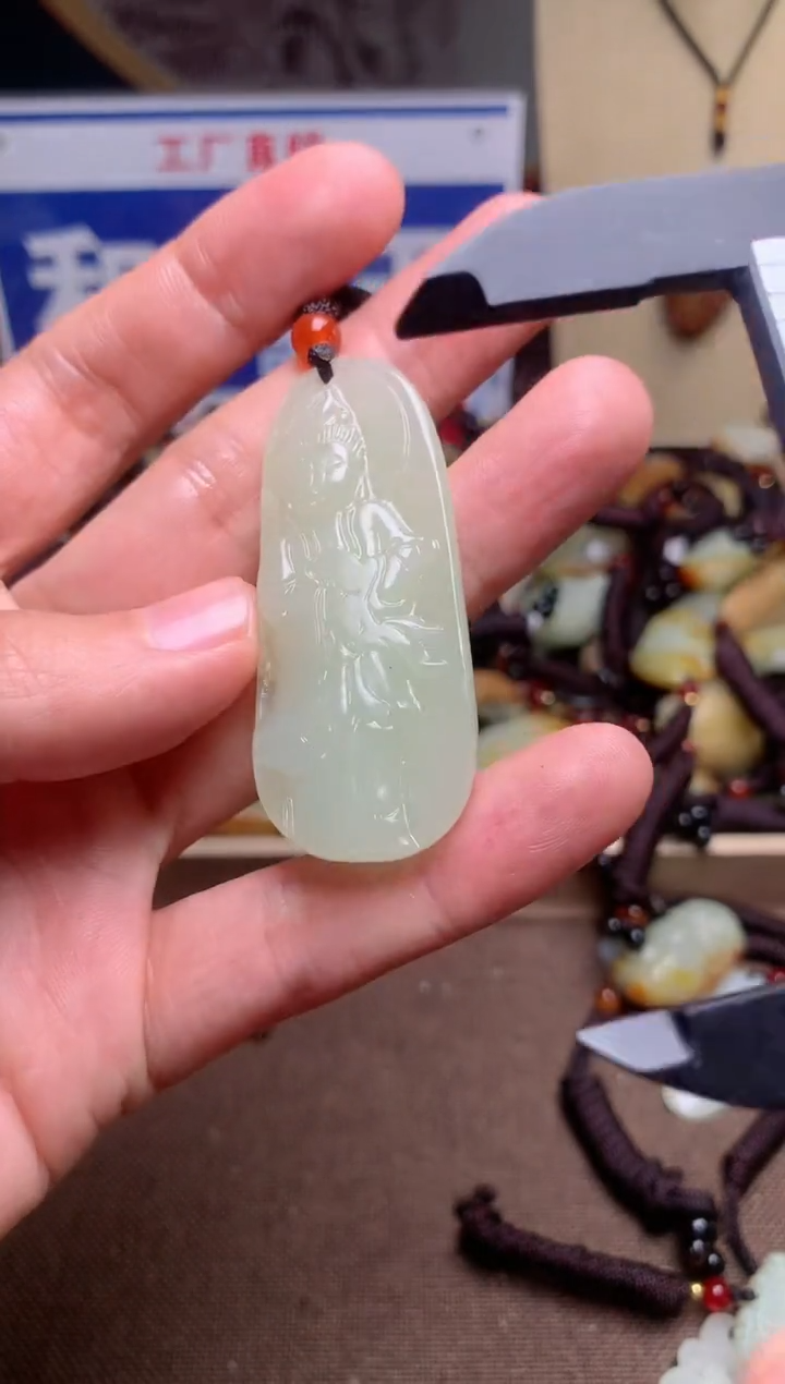 【闪购商品】和田玉颈饰未镶嵌1