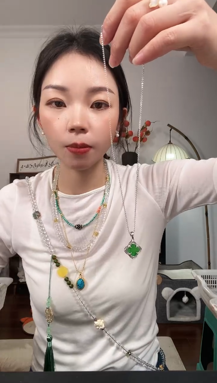 【闪购商品】琥珀颈饰未镶嵌A790AAAAA