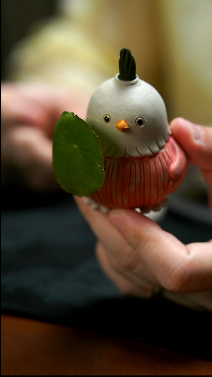 茶壶紫砂蒜鸟香插