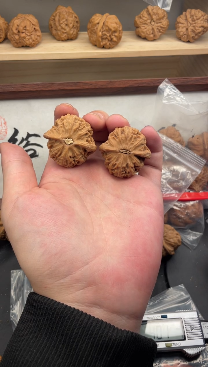 吊坠文玩核桃矮桩宫灯