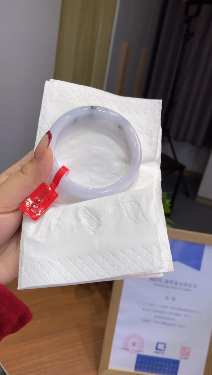 【闪购商品】翡翠手镯未镶嵌00009142