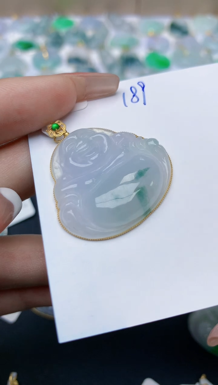 【闪购商品】翡翠颈饰18K金镶嵌天然翡翠A货    189