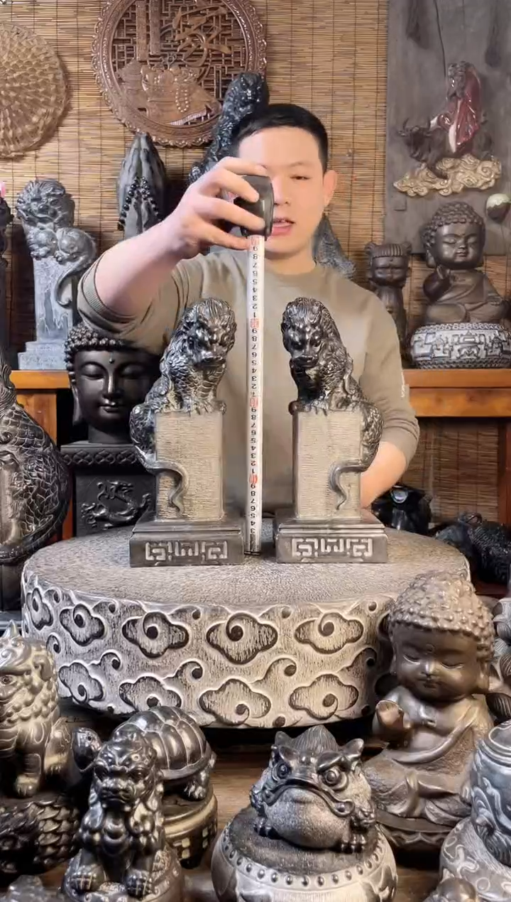 【闪购商品】33吸水兽立柱一对天然青石雕刻