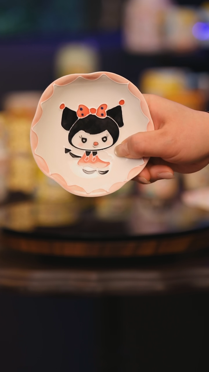 【闪购商品】摆件景德镇釉下彩绘设计师款式陶瓷