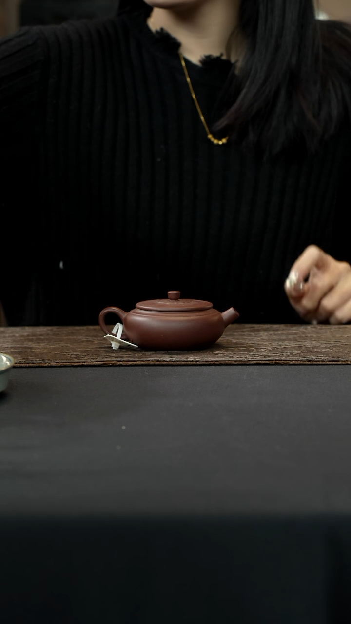 【闪购商品】紫砂茶壶紫泥圆合壶150cc