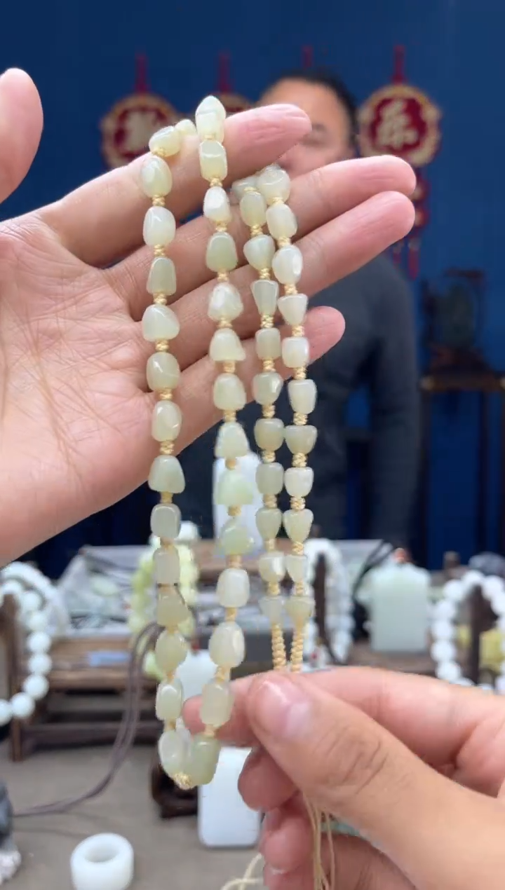 【闪购商品】和田玉颈饰未镶嵌1