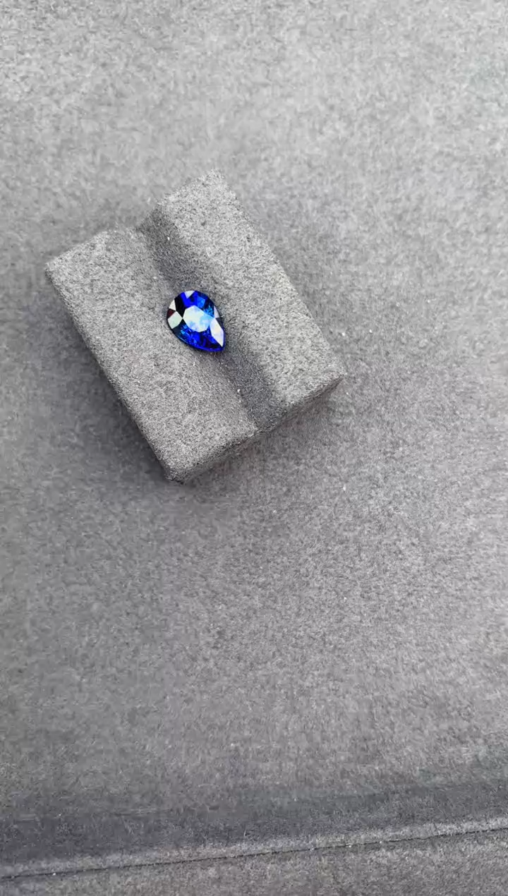 【闪购商品】蓝宝石裸石未镶嵌1.3ct皇家蓝