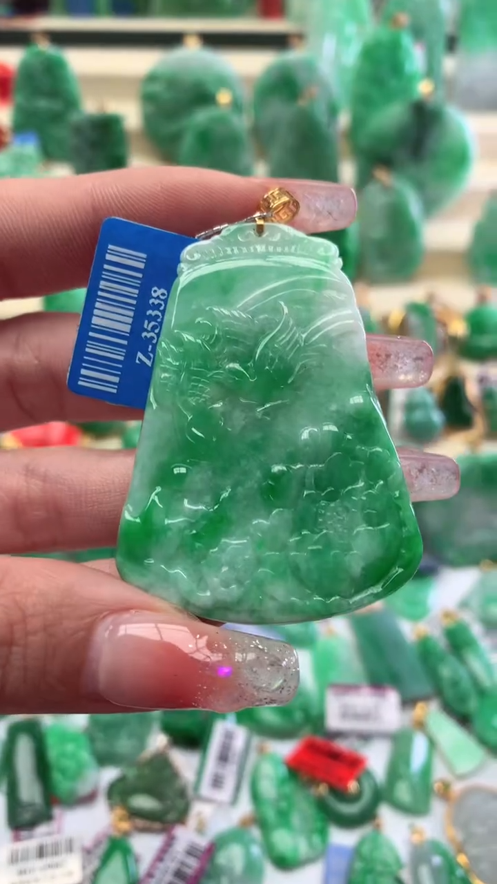 【闪购商品】翡翠颈饰18K金镶嵌挂件