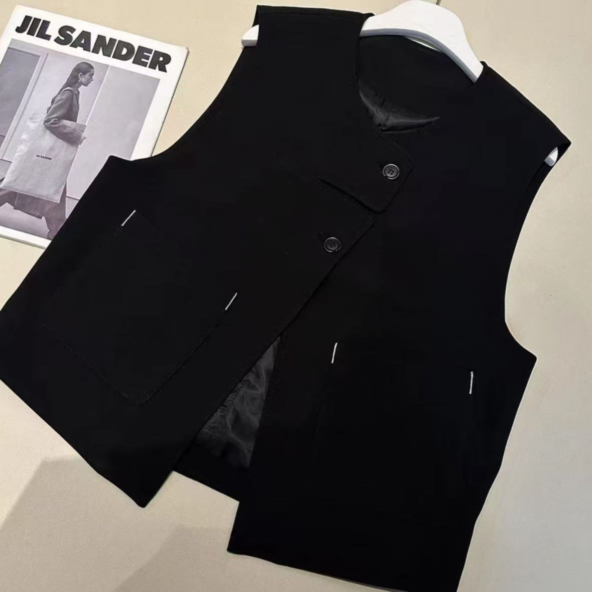 《优麦汇原版》Y5517春款设计感马甲休闲时尚气质显瘦女款