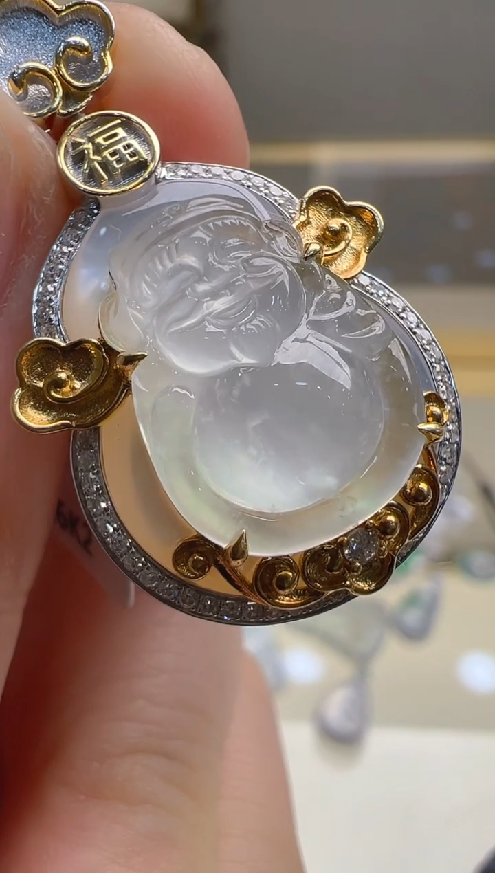 【闪购商品】翡翠吊坠(不含链)18K金镶嵌多样性发货拍一发一