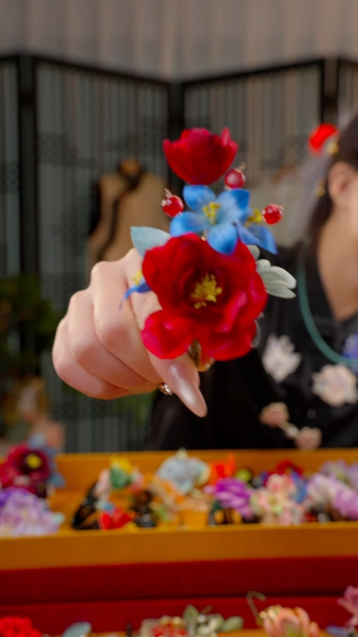 刺绣非遗苏绣绒花