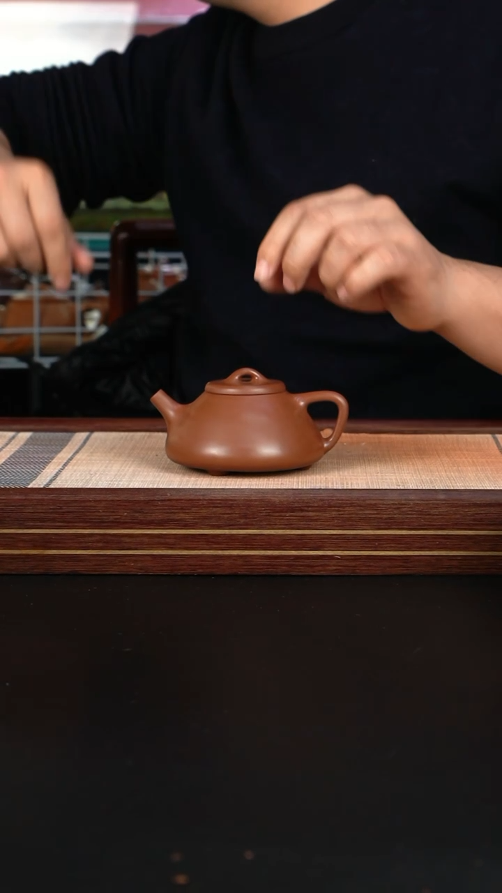 【闪购商品】紫砂茶壶LRH格泥 小子冶