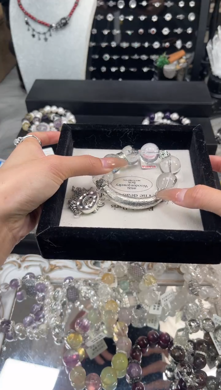 【闪购商品】水晶手链未镶嵌天然水晶 多样性发货