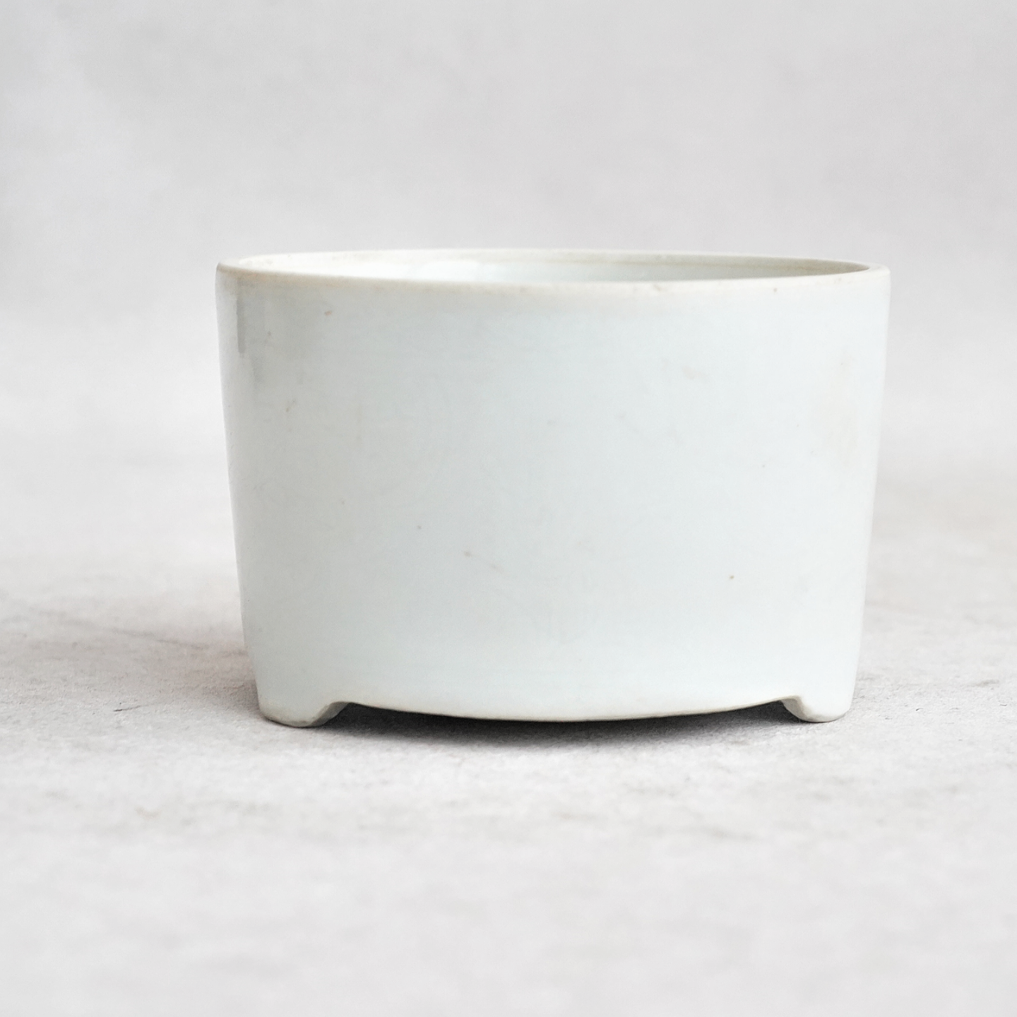 文华藏珍第393期拍品 15 清代 白釉暗刻小炉