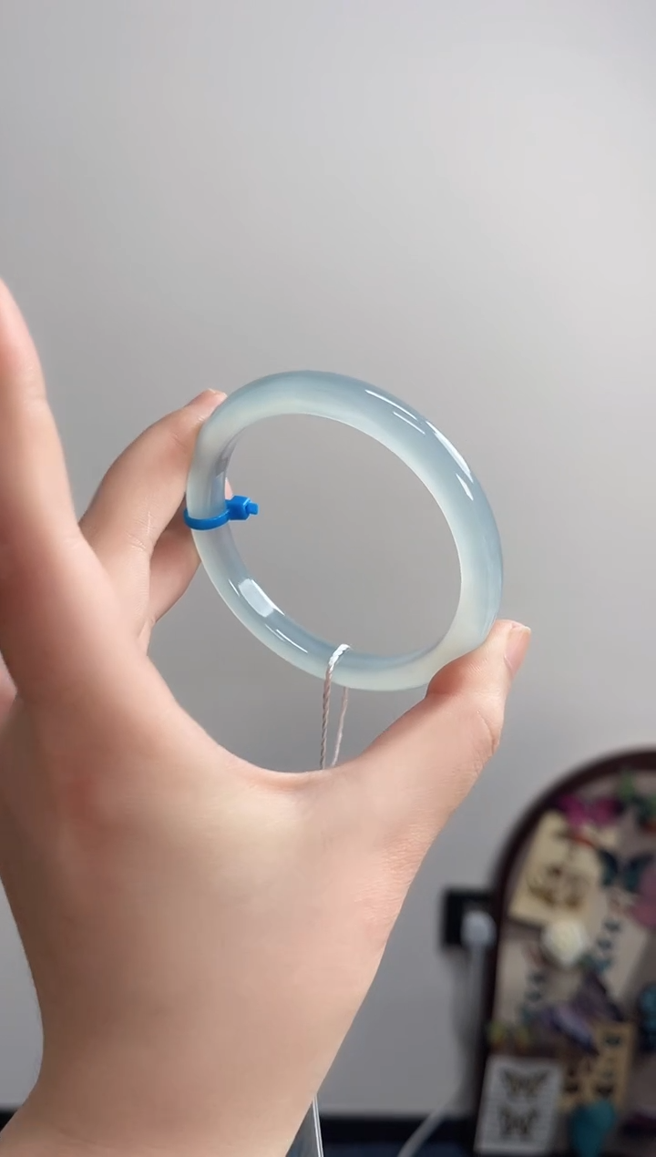 玛瑙/玉髓手镯未镶嵌57-58圈