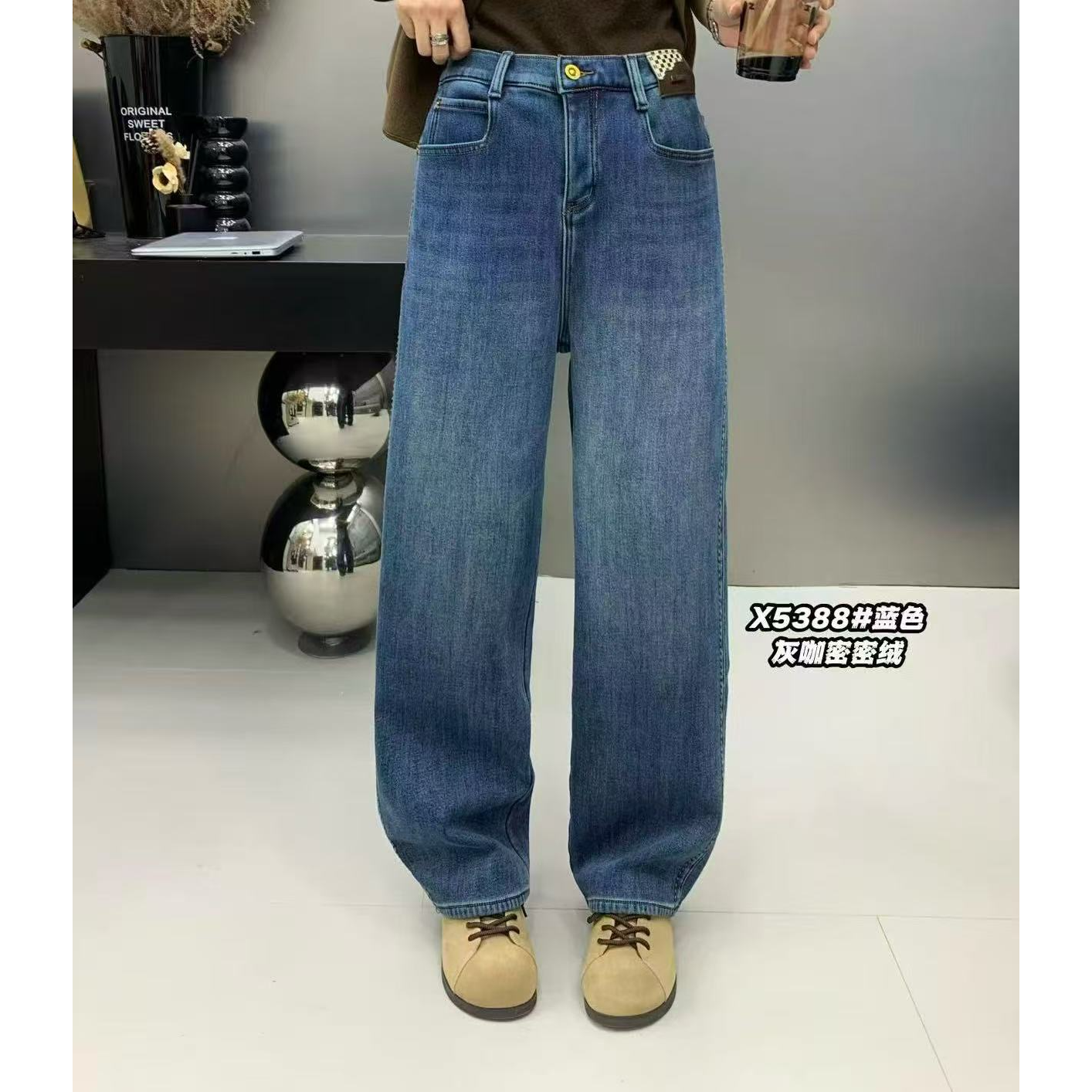窄版加绒厚款直筒牛仔裤5388