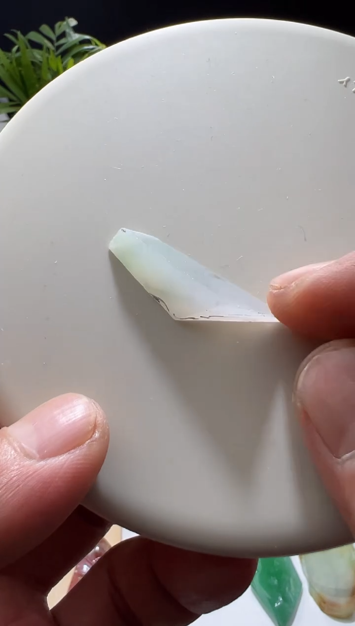 定制翡翠未镶嵌缅甸A货翡翠