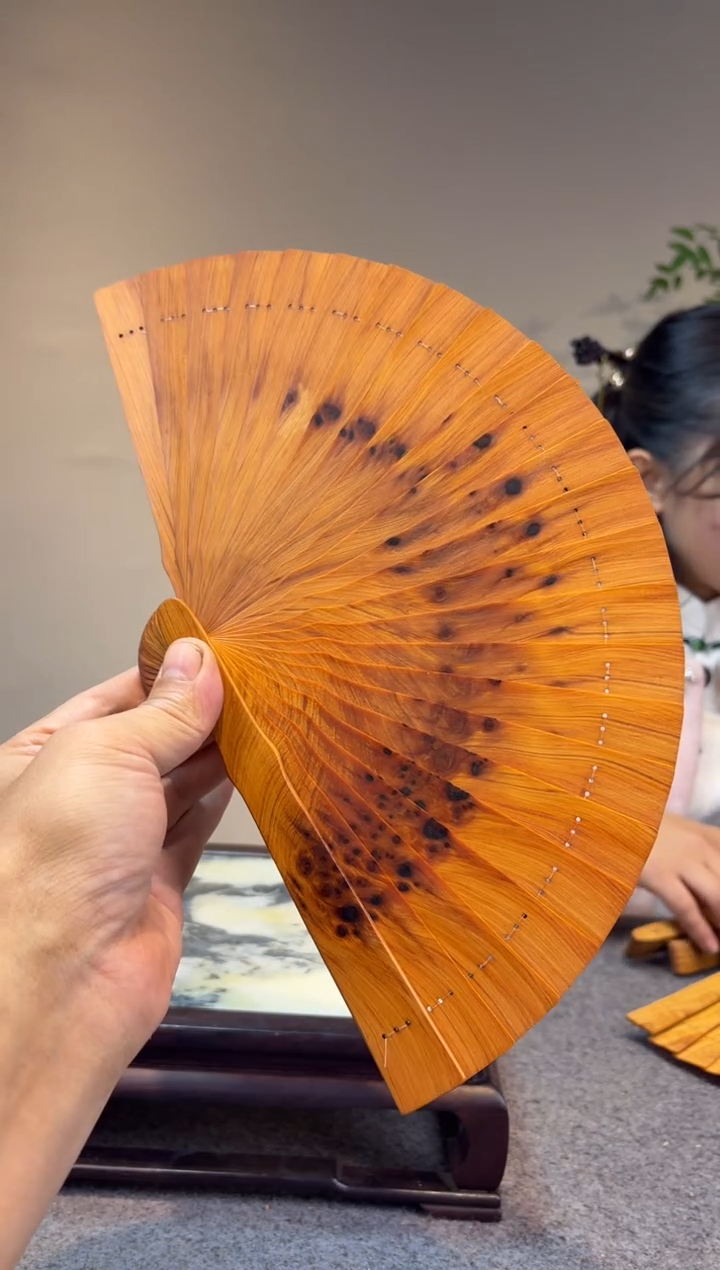 木B****S崖柏崖柏崖柏