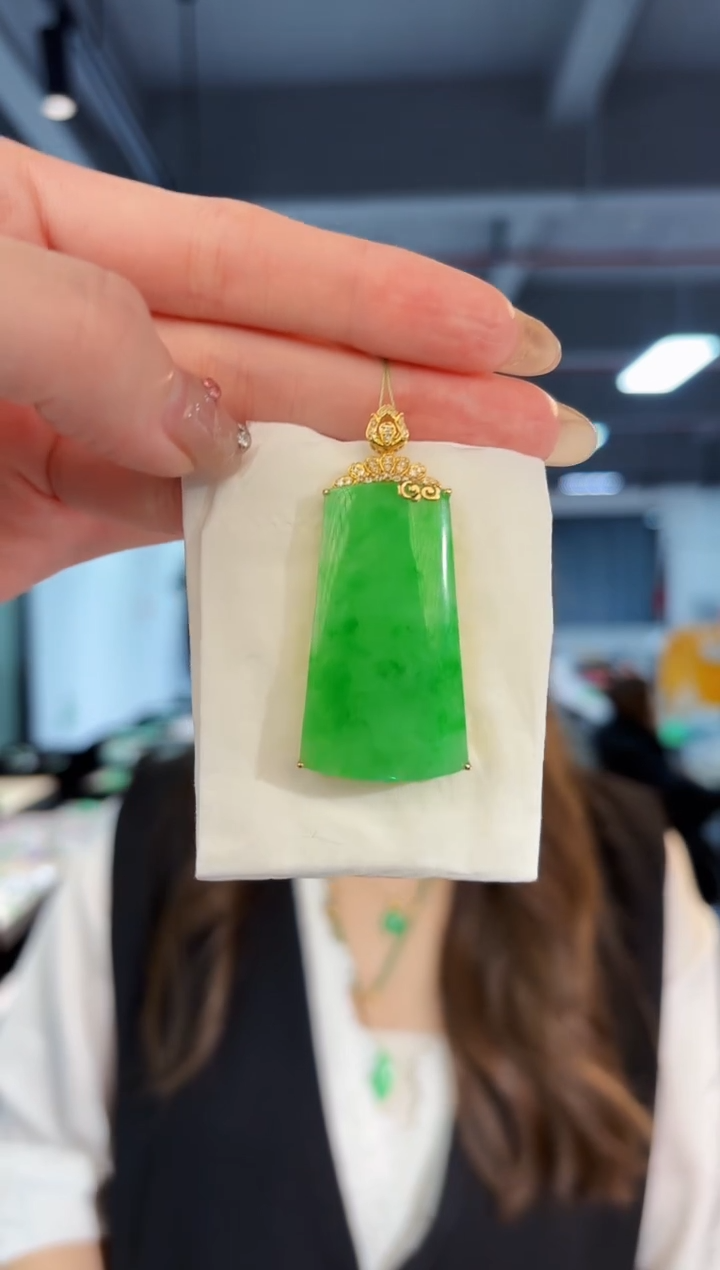 【闪购商品】翡翠颈饰18K金镶嵌缅料A货/支持复检/一件