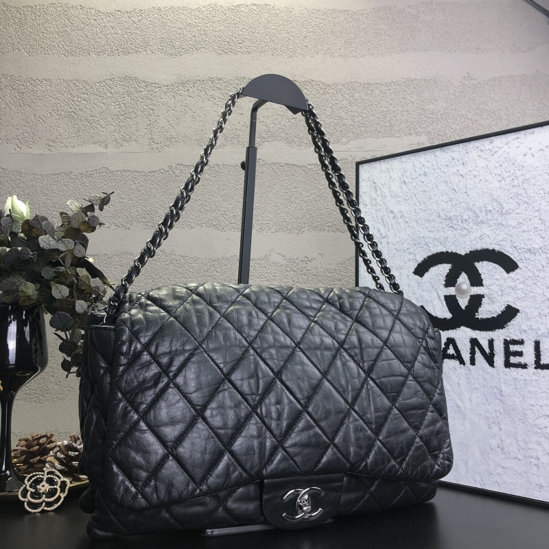 95新 Chanel/香奈儿 黑银泡芙风琴机场斜挎单肩包 底长35 14开
