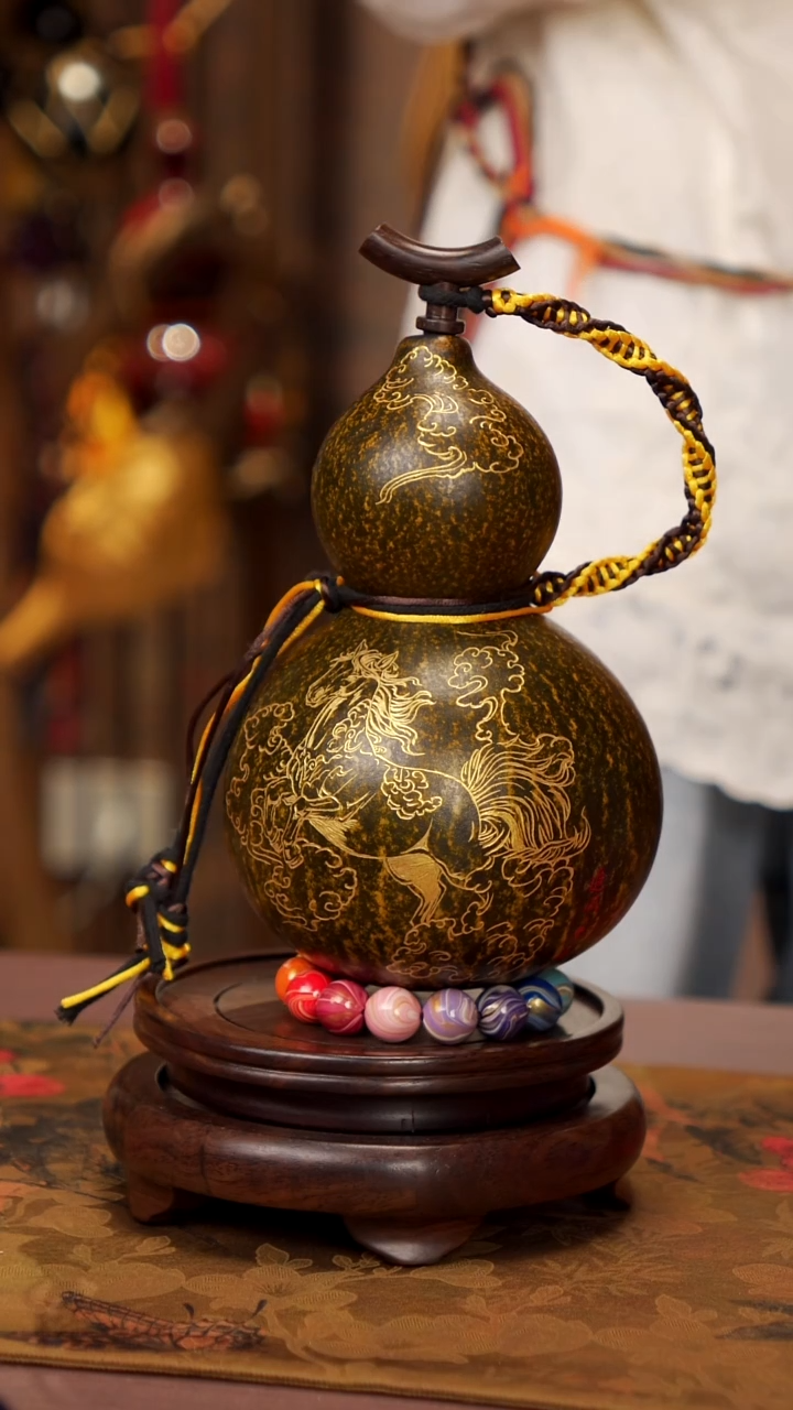 110易林大漆酒葫芦-----258