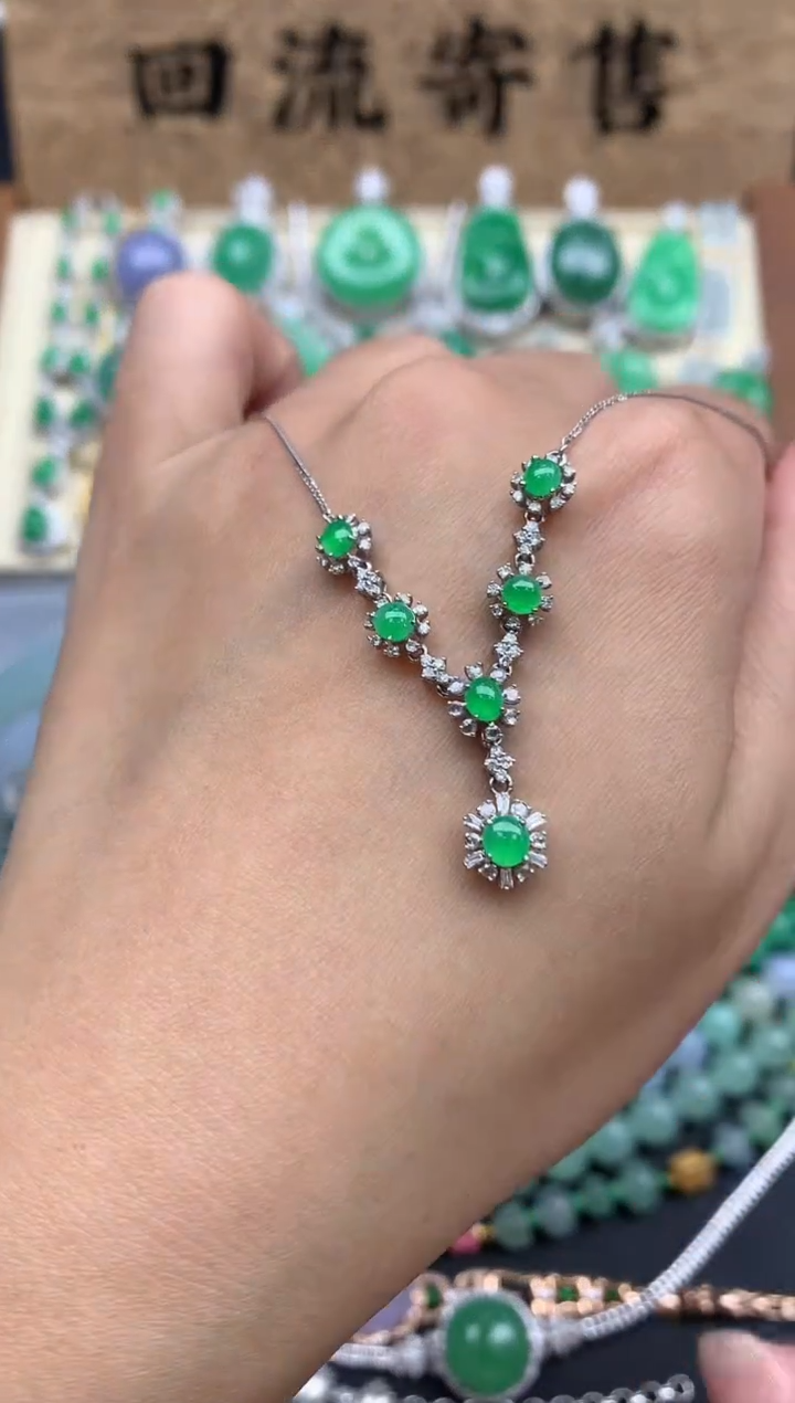 【闪购商品】翡翠颈饰18K金镶嵌490-中国好珍宝