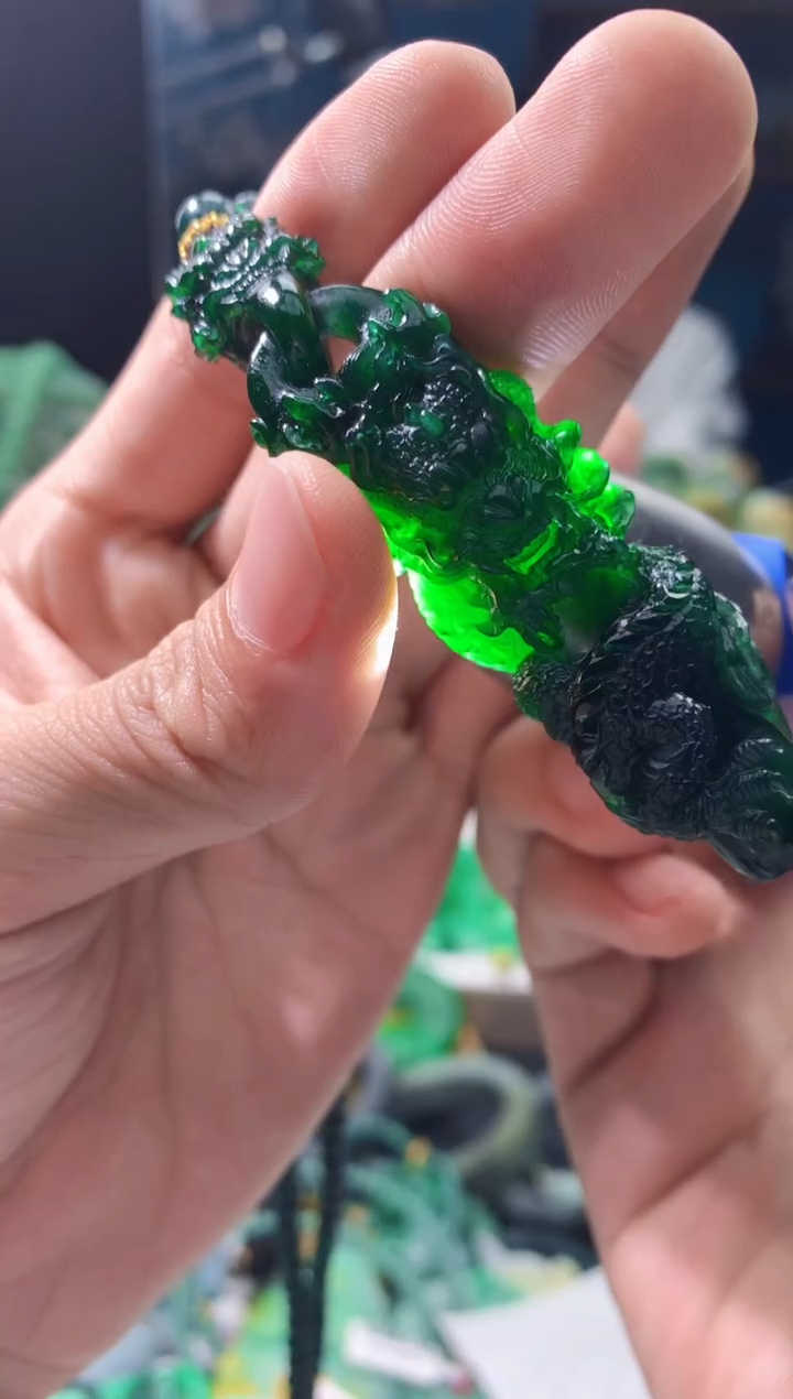 颈饰未镶嵌翡翠用****意翡翠天然缅甸a货翡翠