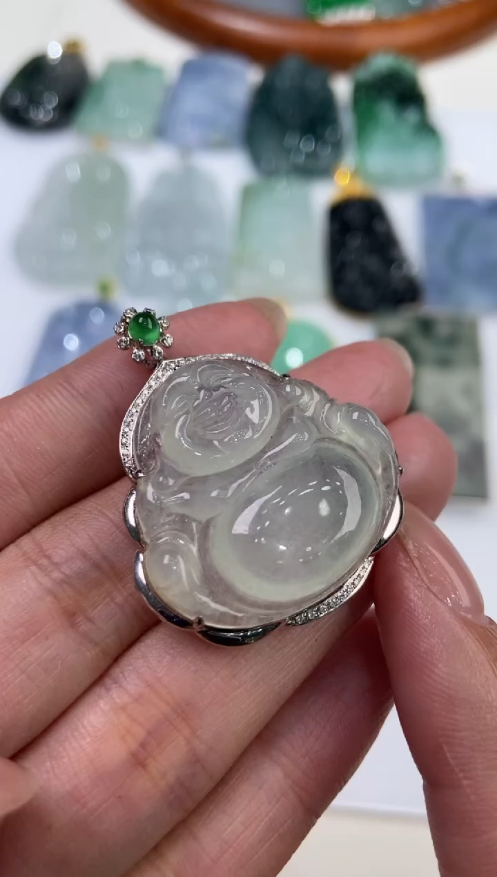 【闪购商品】翡翠18K金镶嵌颈饰285281   