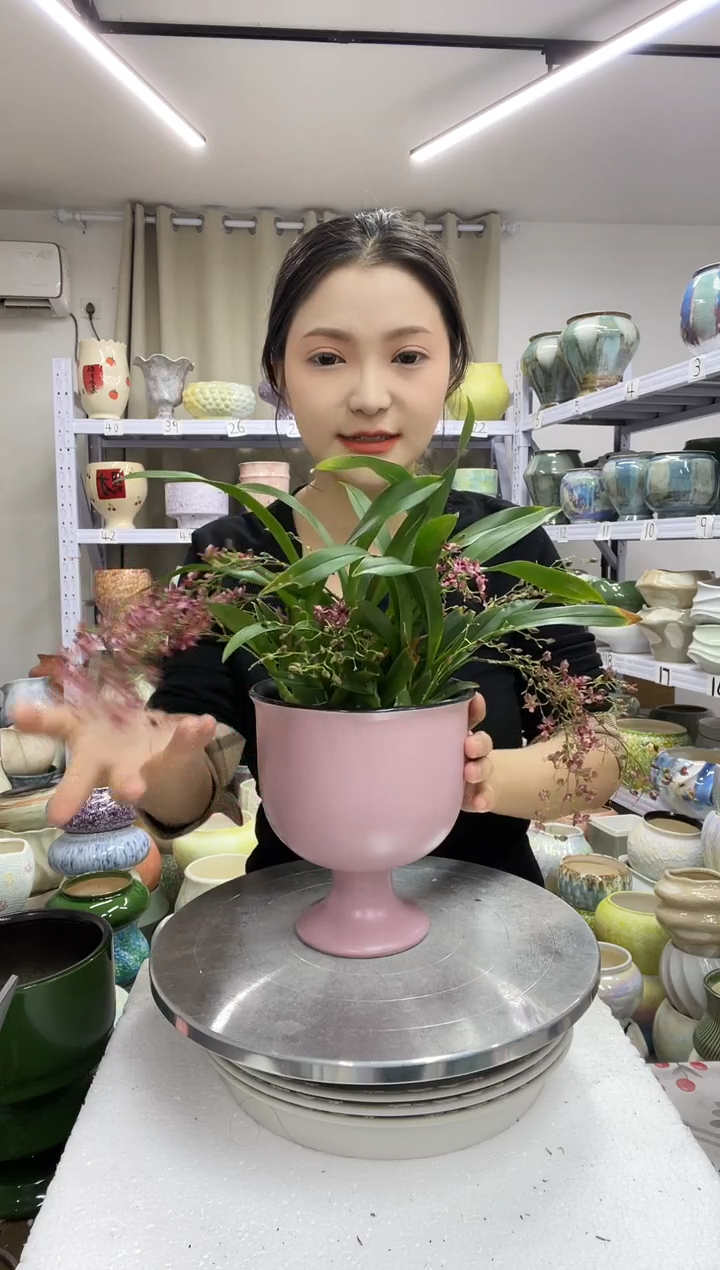 【1.2】花盆链接高：17 口：13