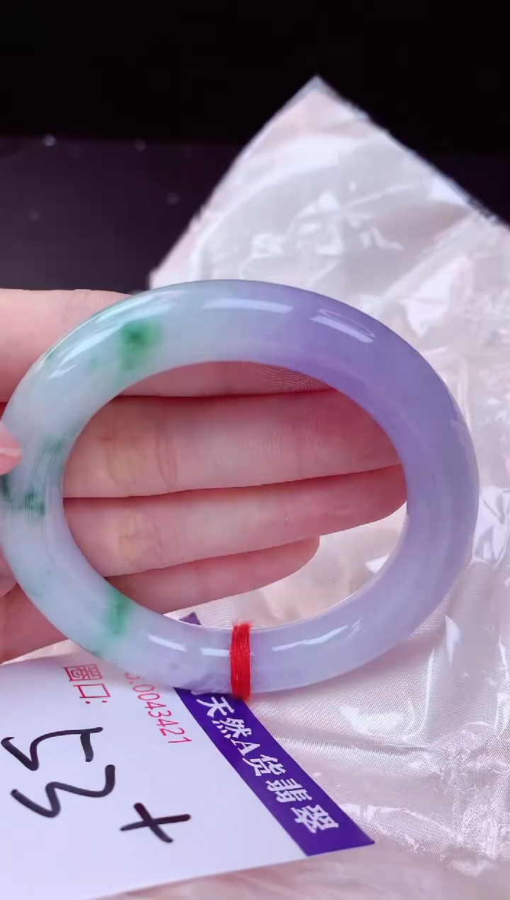 翡翠手镯未镶嵌53+             