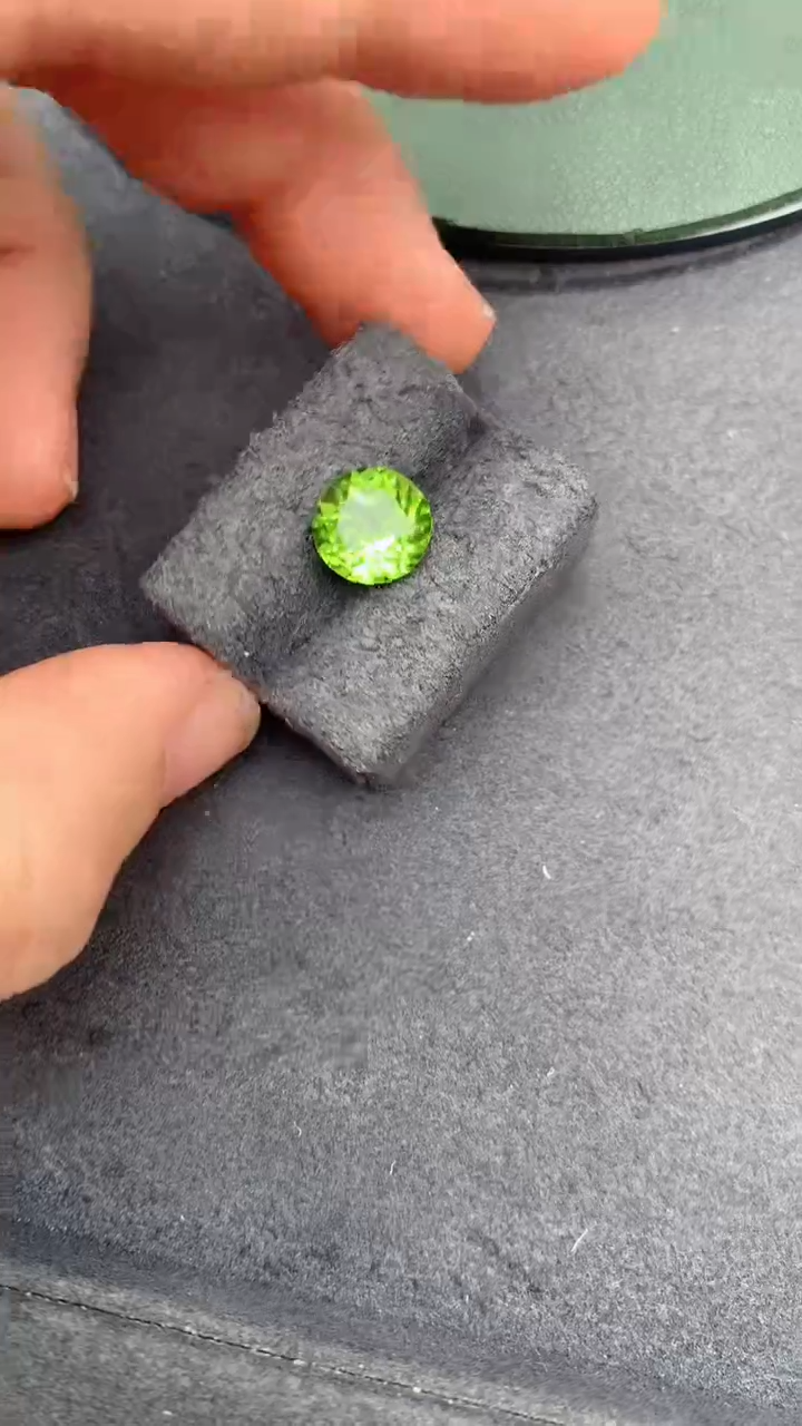 裸石未镶嵌橄榄石3.5ct橄榄石  DE