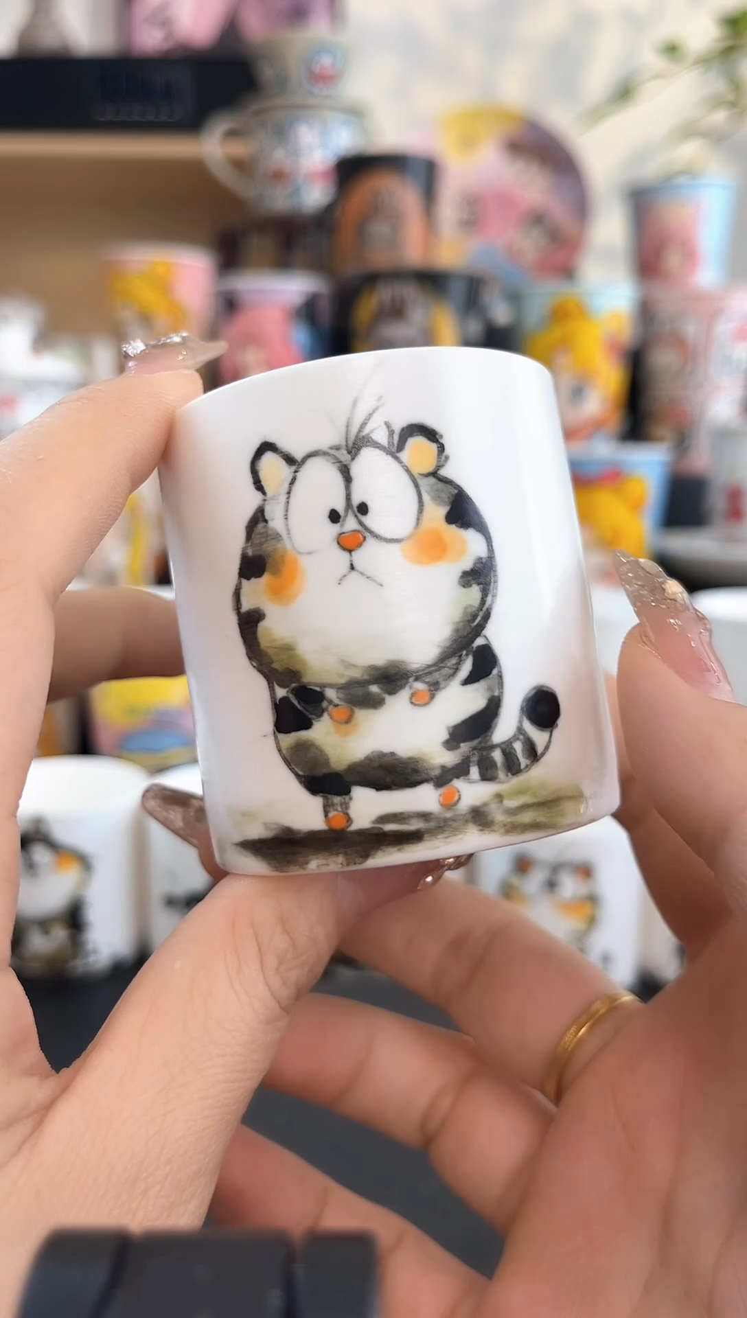 【闪购商品】摆件手工手绘陶瓷小杯杯