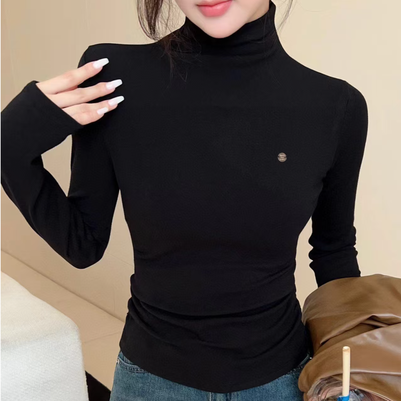 褶皱弧形下摆 圆领 半高领 休闲T恤 精致 修身8900-1