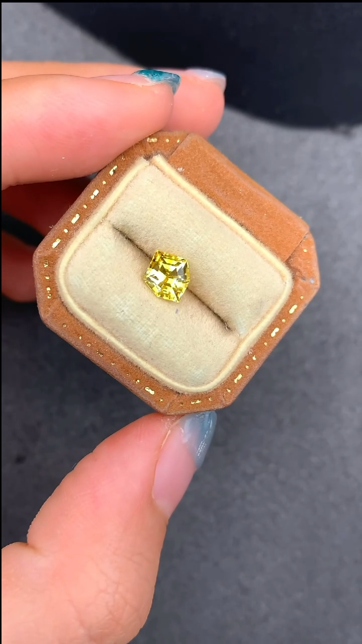 【闪购商品】蓝宝石裸石未镶嵌1.23克拉