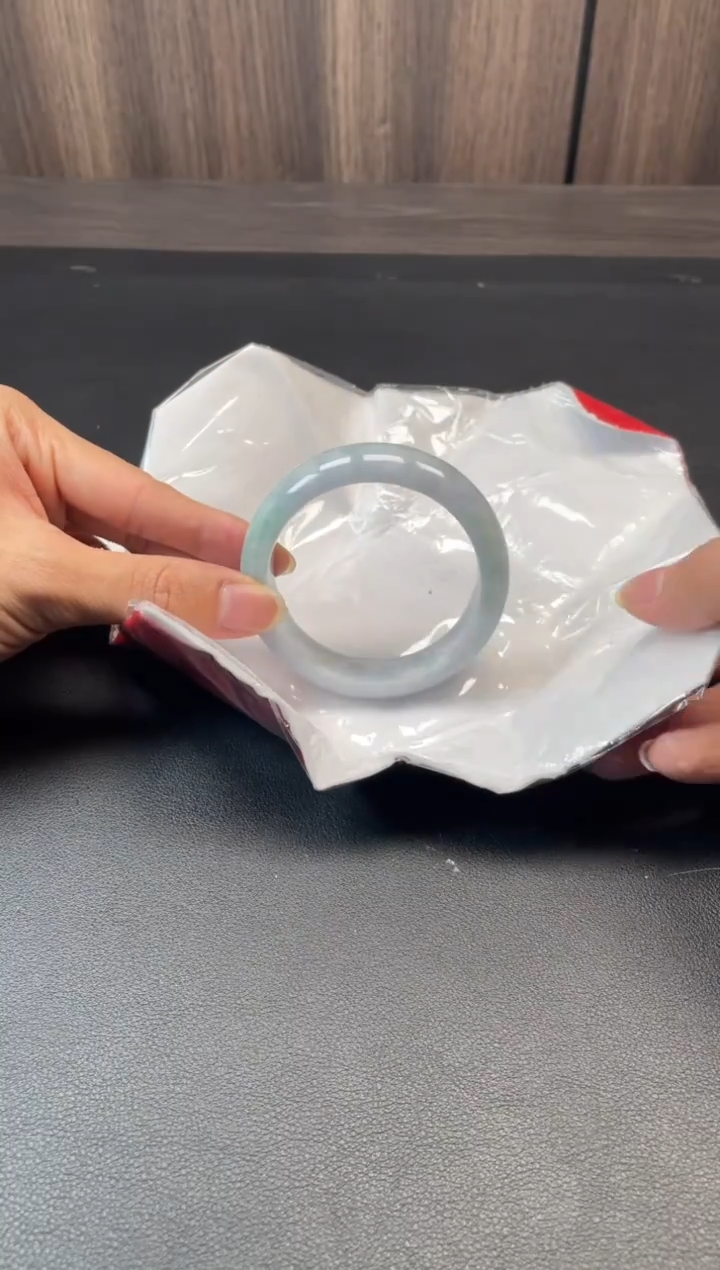 未镶嵌手镯翡翠9956