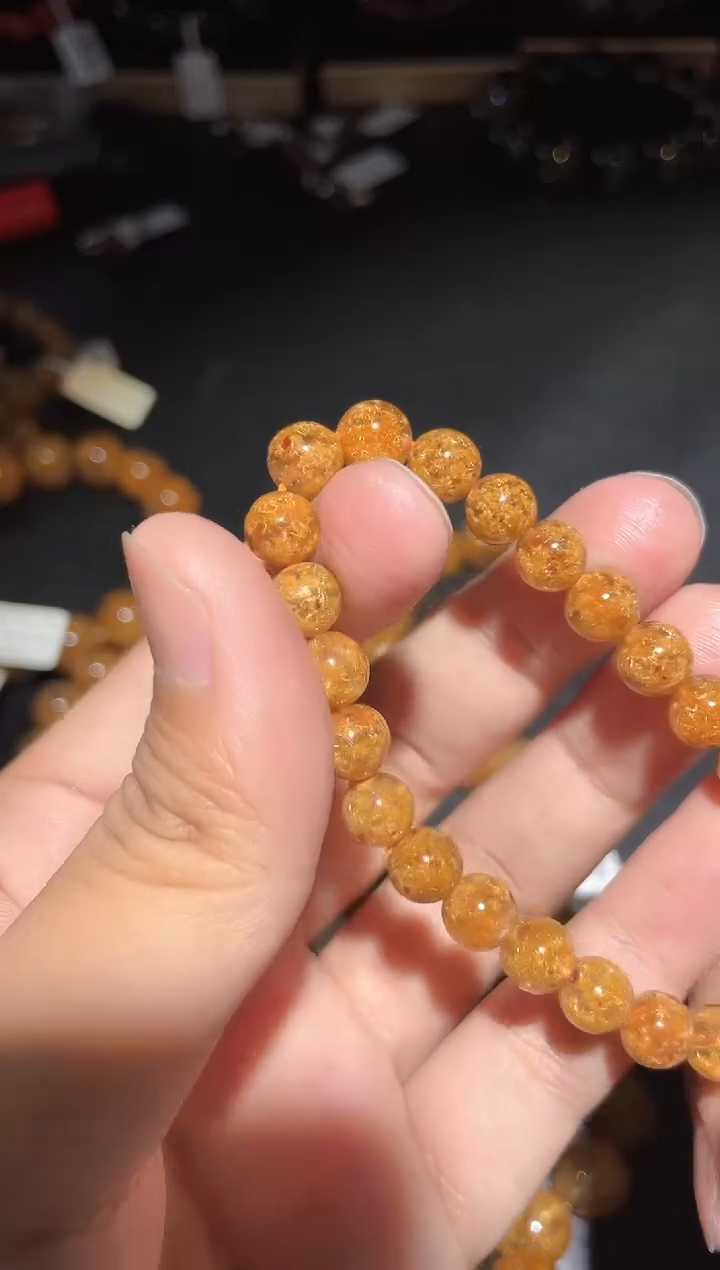 【闪购商品】水晶手链未镶嵌钛晶花单圈A7（多样性发其一）