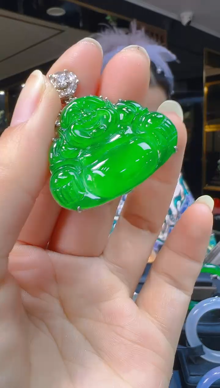 吊坠(赠链)银S925镶嵌翡翠019(多样性发货发其一)