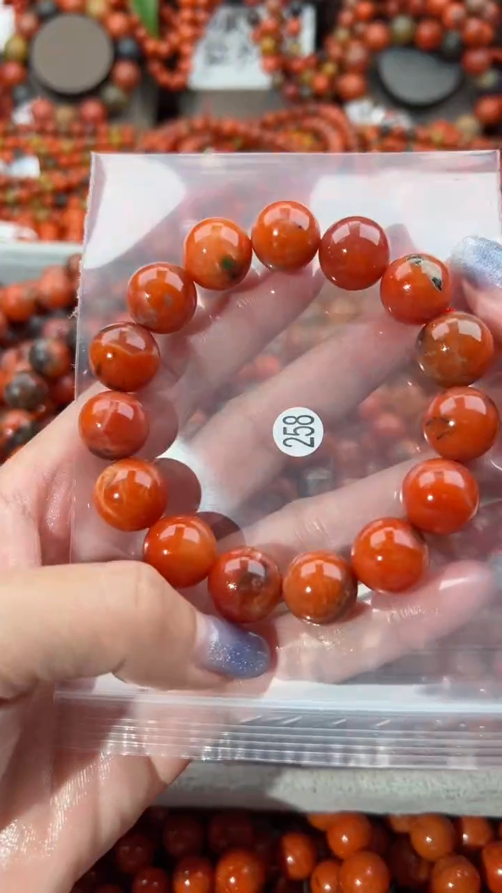 【闪购商品】南红玛瑙手串未镶嵌14+