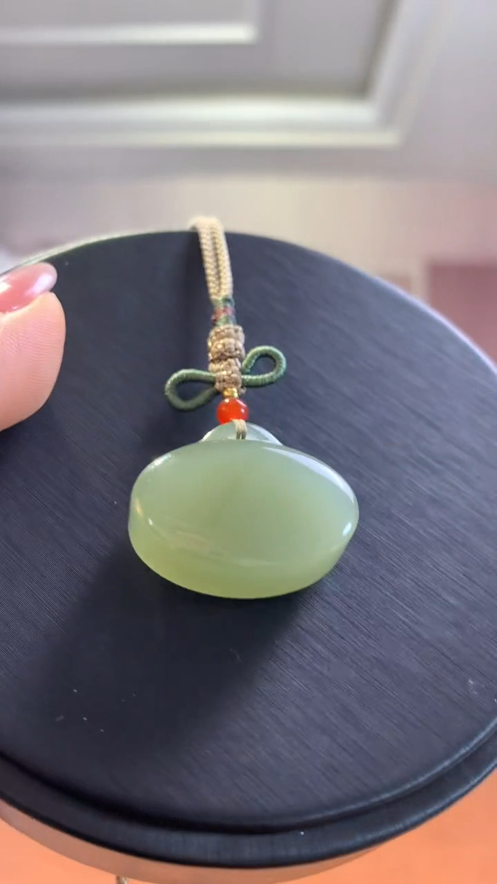 未镶嵌和田玉挂件冰晴水小锁